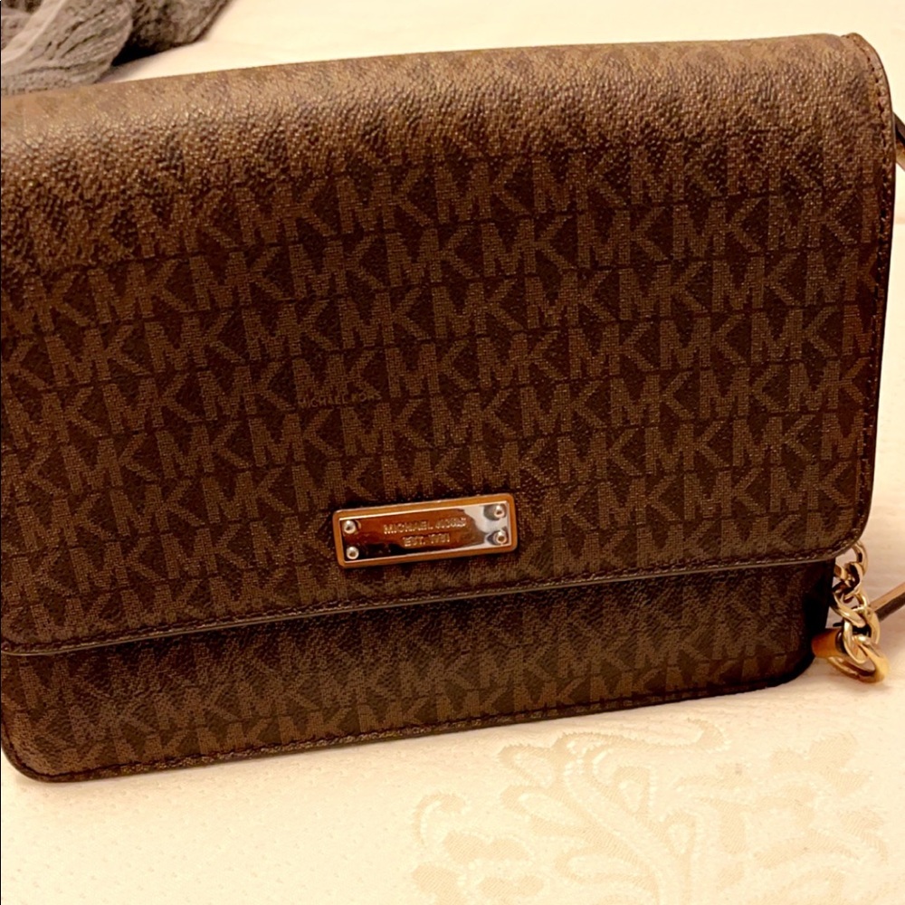 MK purse